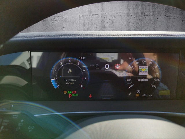 Tayron Elegance 1.5 eTSI DSG IQ-Drive/AHK/NAV/SH