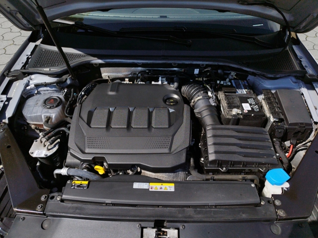 Passat Variant Business 2.0TDI DSG/Travelass/ACC