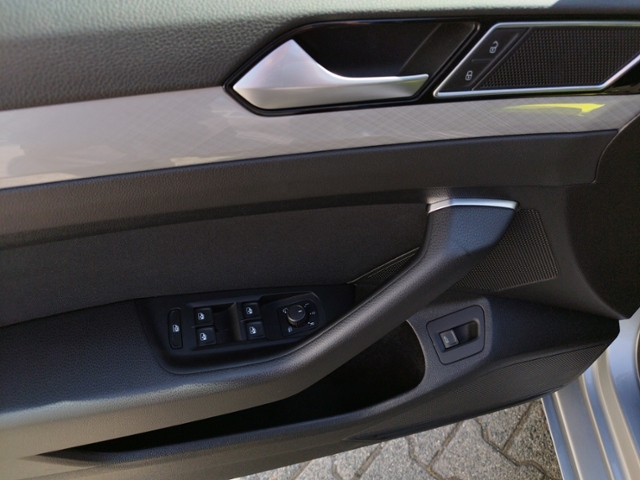 Passat Variant Business 2.0TDI DSG/Travelass/ACC