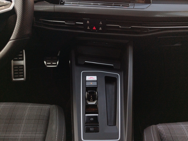 Golf VIII GTD 2.0 TDI DSG BusinessPrem./BlackSty