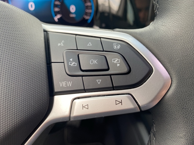 Golf VIII Variant Life 2.0 TDI DSG LED+/3-Zonen/