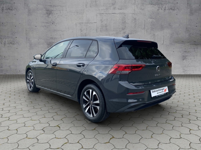 Golf VIII United 1.5 eTSI DSG STH/NAV/ACC KLIMA 