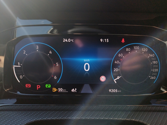 Golf VIII Variant R-Line 2.0 TDI DSG BusinessPre