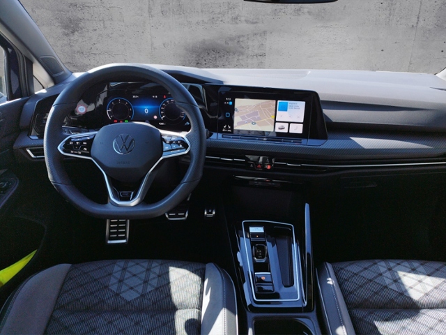 Golf VIII Variant R-Line 2.0 TDI DSG BusinessPre