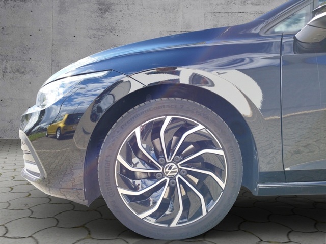 Golf VIII Active 2.0 TDI DSG LED+/NAV/ACC KLIMA