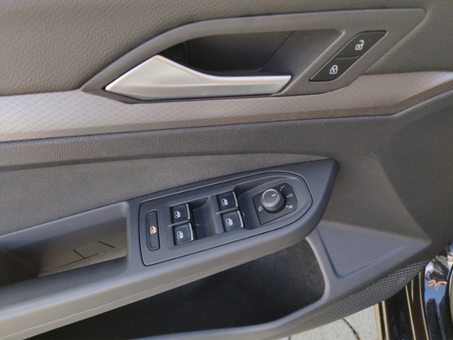 Golf VIII Active 2.0 TDI DSG LED+/NAV/ACC KLIMA