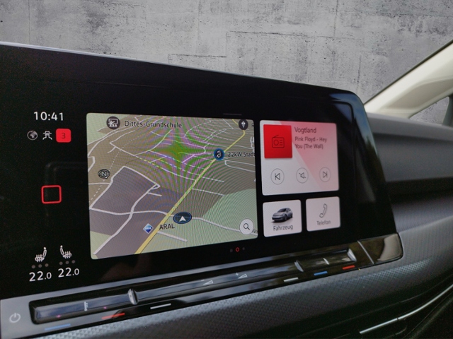 Golf VIII Active 2.0 TDI DSG NAV/ACC/PANO KLIMA 