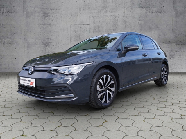 Golf VIII Active 2.0 TDI DSG NAV/ACC/PANO KLIMA 