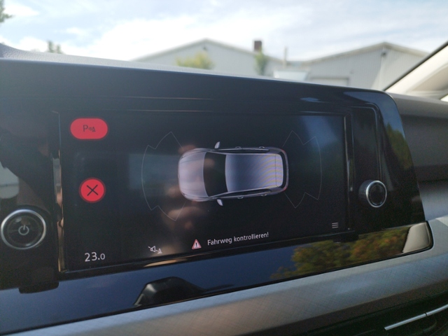 Golf VIII Life 1.5 eTSI DSG ACC/LED KLIMA LED AL