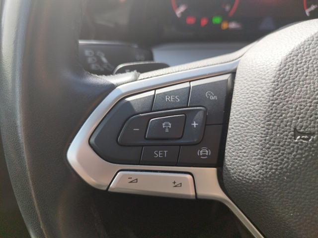 Golf VIII Life 1.5 eTSI DSG ACC/LED KLIMA LED AL