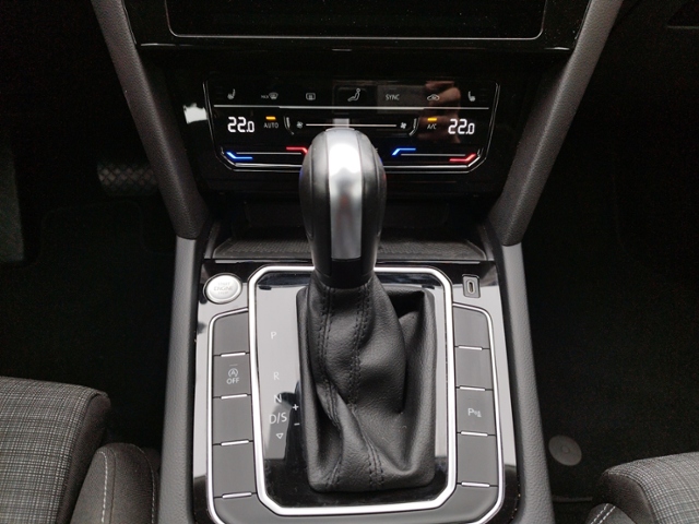 Passat Variant Business 2.0 TDI DSG NAV/SHZ KLIM