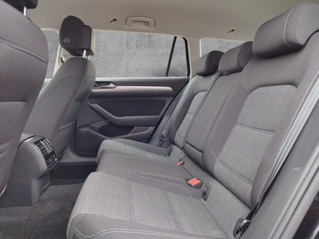 Passat Variant Business 2.0 TDI DSG NAV/SHZ KLIM