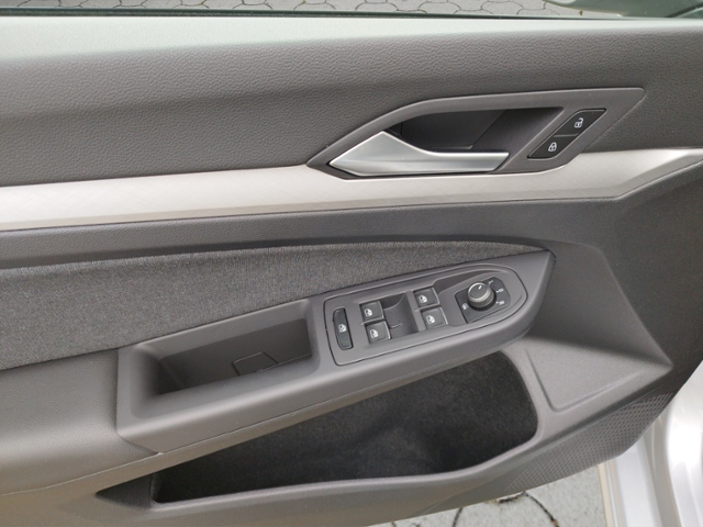 Golf VIII Life 1.5 TSI BusinessPrem./LED+ KLIMA 