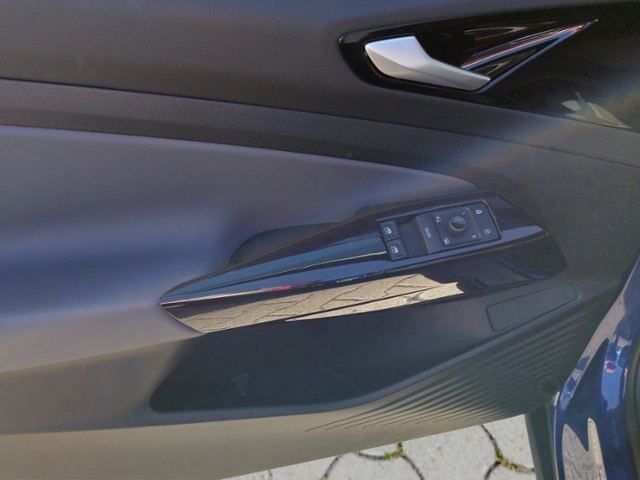 ID.4 Pure Performance 125kW Navi/H&K/HuD/LED/SHZ