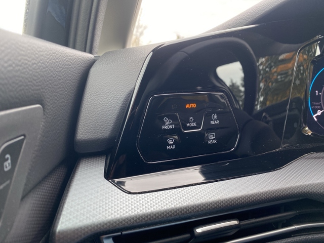 Golf VIII Active 2.0TDI DSG/Matrix/Navi/RFK/ACC/