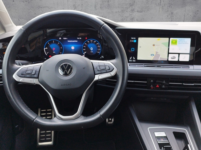 Golf VIII Active 2.0 TDI DSG HUD/ACC/PANO KLIMA 