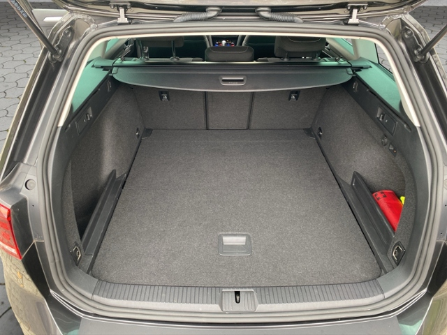 Passat Variant Business 2.0 TDI DSG NAV/SHZ KLIM