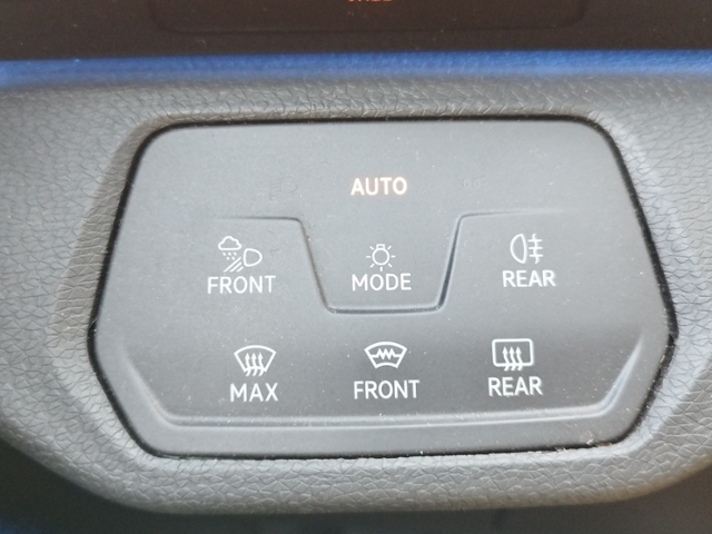 ID.5 Pro Performance PANO/HUD/IQ.LIGHT KLIMA LED