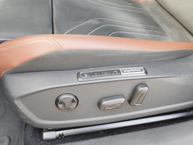 ID.5 Pro Performance PANO/HUD/IQ.LIGHT KLIMA LED