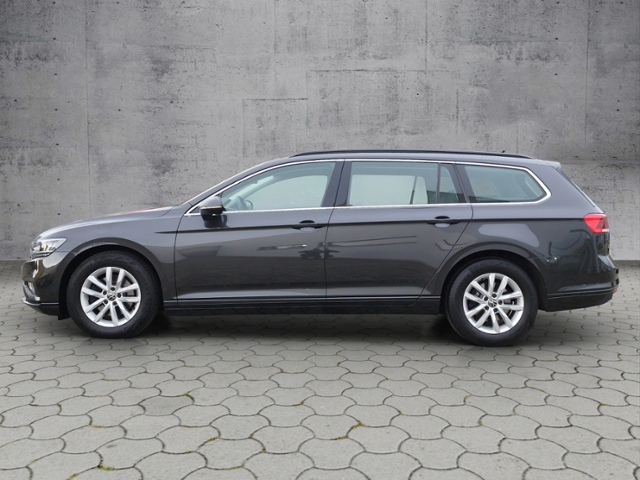 Passat Variant Business 2.0 TDI DSG NAV/Vienna K