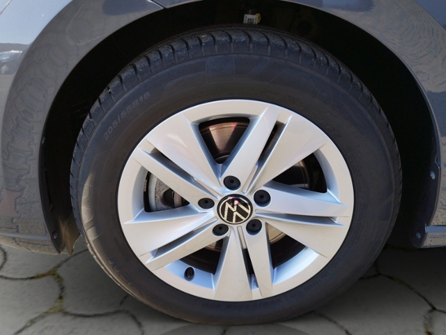 Golf VIII Variant Life 2.0 TDI DSG BusinessPrem.