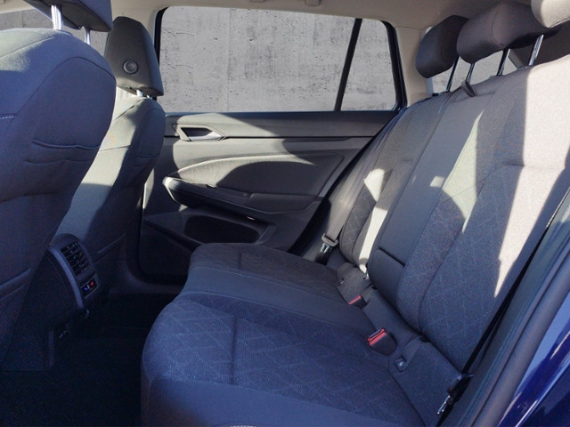 Golf VIII Variant Life 2.0 TDI DSG NAV/ACC/L+S K