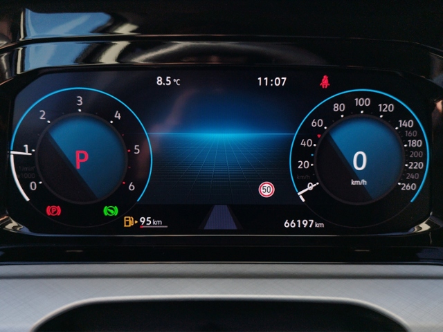 Golf VIII Variant Life 2.0 TDI DSG NAV/ACC/L+S K