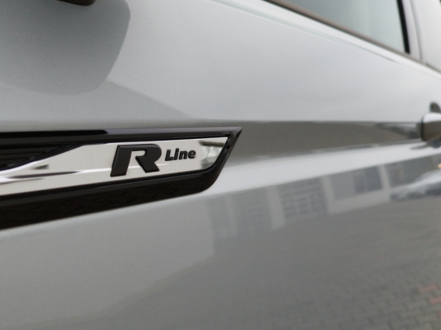 Touran Comfortline 1.5 TSI DSG R-Line/IQ.DRIVE K