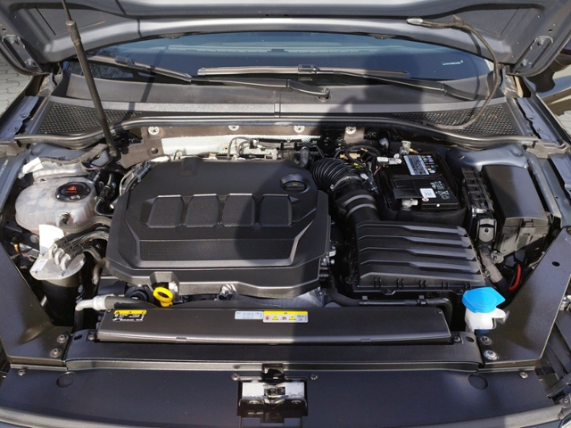 Passat Variant Business 2.0 TDI DSG NAV/SHZ KLIM