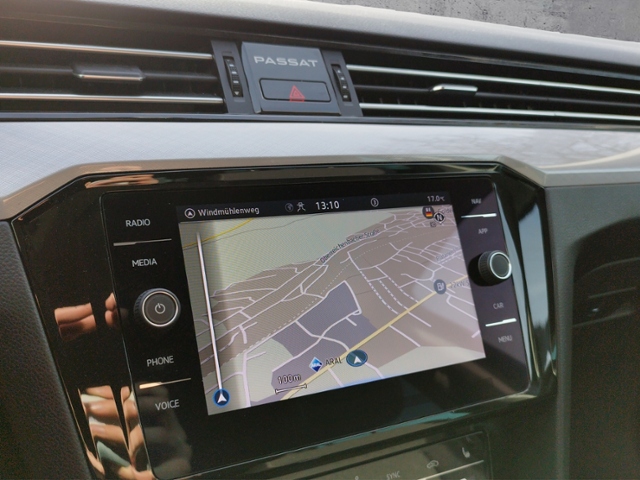 Passat Variant Business 2.0 TDI DSG NAV/SHZ KLIM