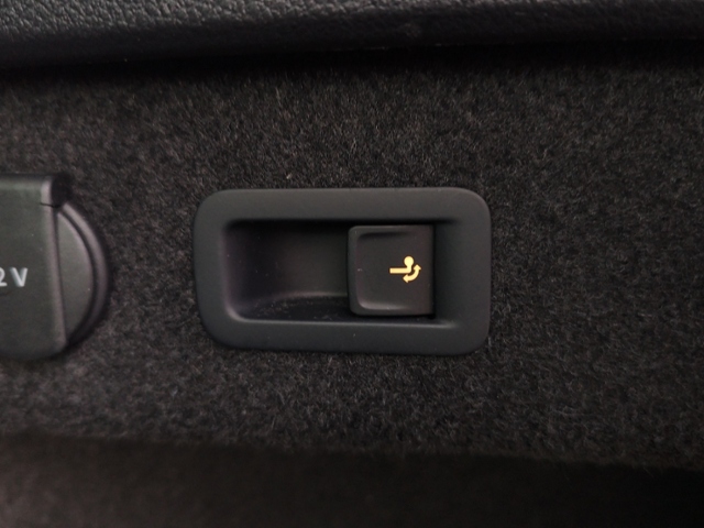 Passat Variant Business 2.0 TDI DSG NAV/SHZ KLIM