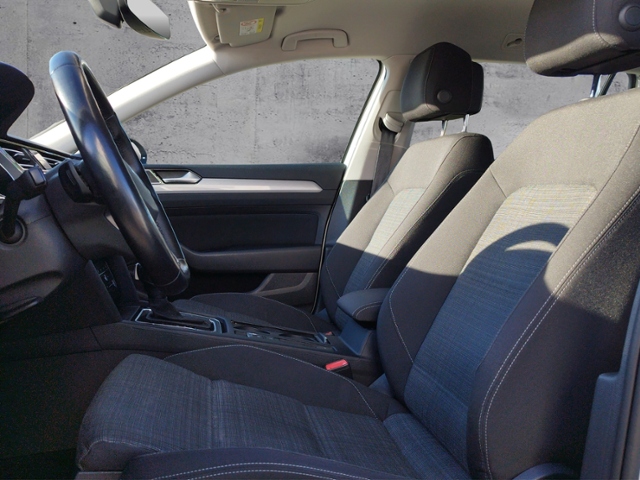 Passat Variant Business 2.0 TDI DSG NAV/SHZ KLIM