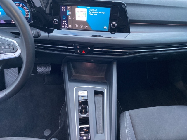 Golf VIII Variant Style 1.5 eTSI DSG SHZ/Side KL