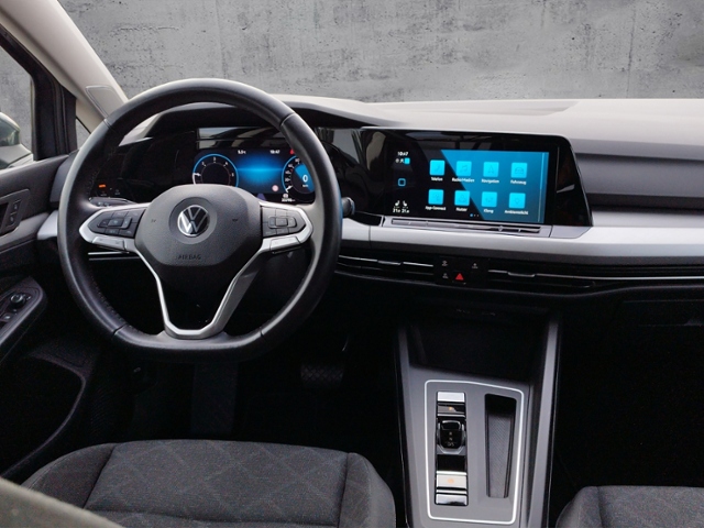 Golf VIII Variant Life 2.0 TDI DSG BusinessPrem.