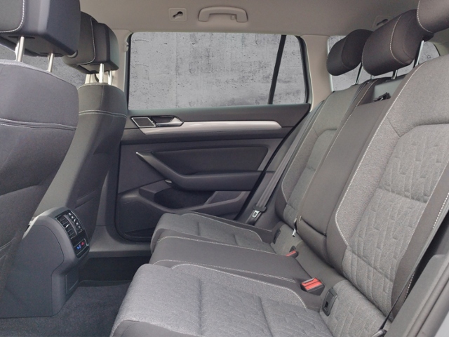 Passat Variant Business 2.0 TDI DSG BusinessPre.