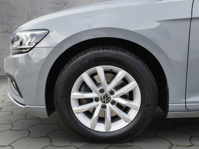Passat Variant Business 2.0 TDI DSG BusinessPre.