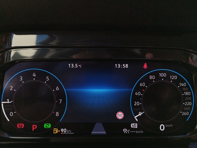 Golf VIII Variant Life 1.5 eTSI DSG LED+/NAV/SHZ