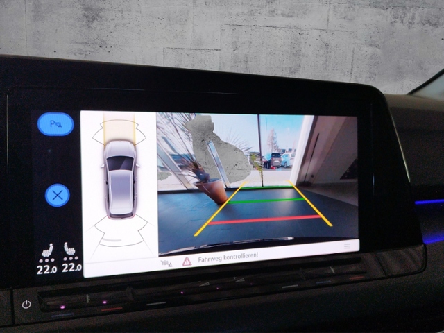 Golf VIII Variant Style 1.5 eTSI DSG Bus.Prem./I