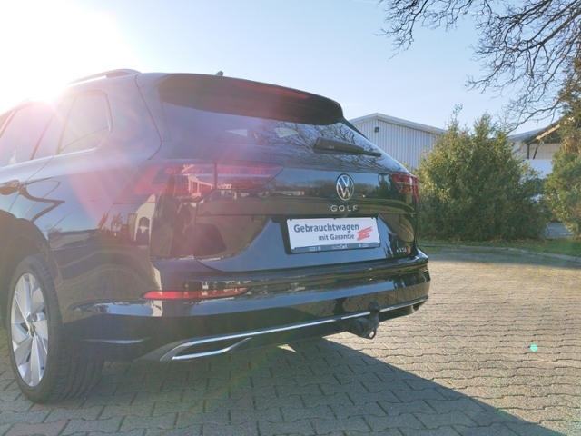 Golf VIII Variant Style 1.5 eTSI DSG Bus.Prem./I