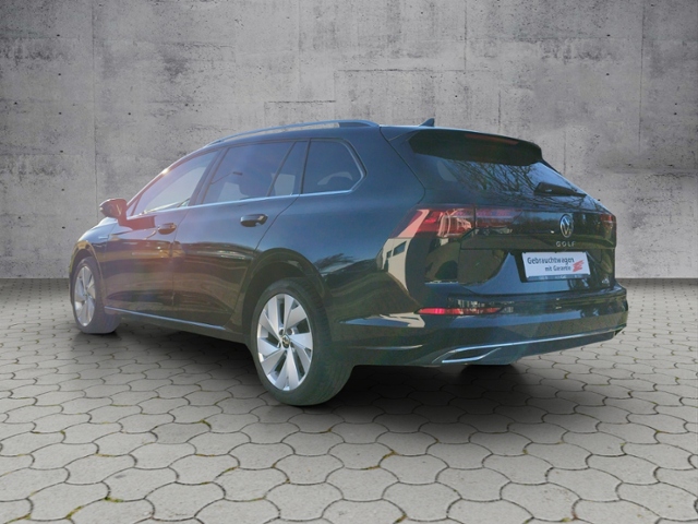 Golf VIII Variant Style 1.5 eTSI DSG Bus.Prem./I