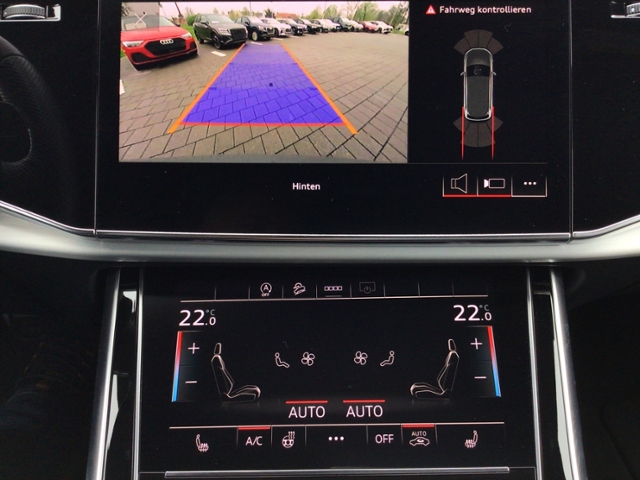 SQ7 4.0TFSI quattro tiptronic/AHK/Nav/ACC/Pano/R