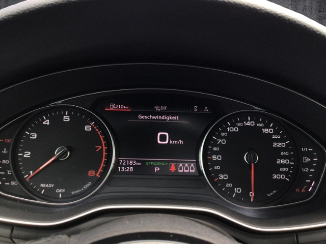 A4 allroad 45 TFSI quattro S-tronic PANO/AHK/NAV