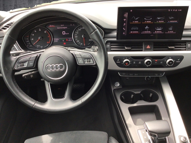 A4 allroad 45 TFSI quattro S-tronic PANO/AHK/NAV