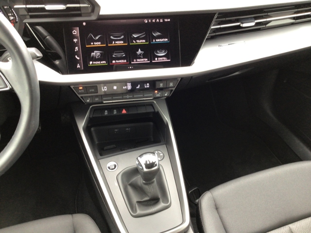 A3 Sportback advanced 35 TFSI 2-Zonen/SHZ/ACC KL