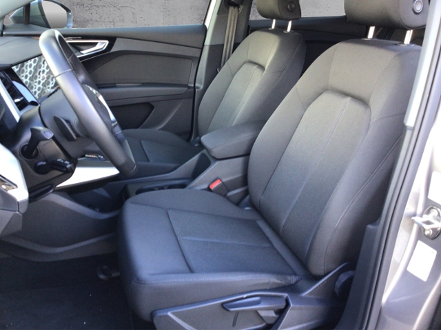 Q4 e-tron 40 MATRIX/SHZ/STH/3-Zonen KLIMA