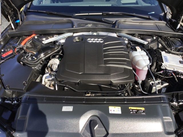 A4 Avant S line 40 TDI quattro S-tronic*HUD*TOUR