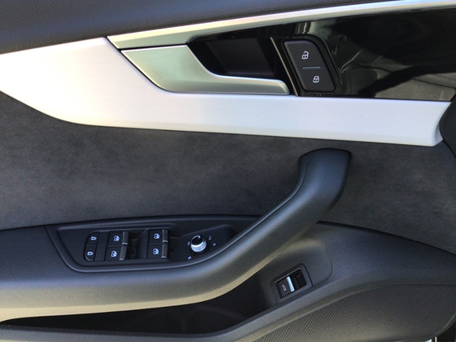 A4 Avant S line 40 TDI quattro S-tronic*HUD*TOUR