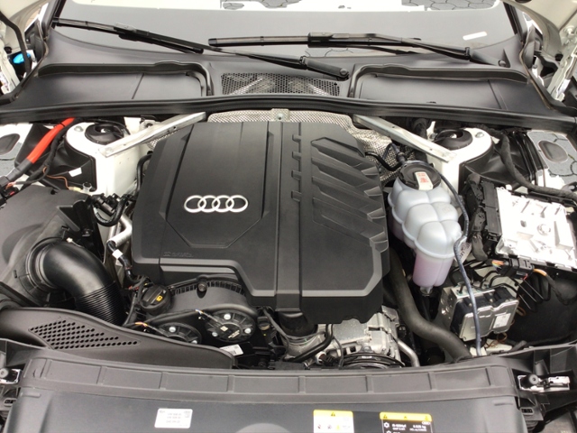 A4 Avant S line 45 TFSI quattro S-tronic PANO/ST