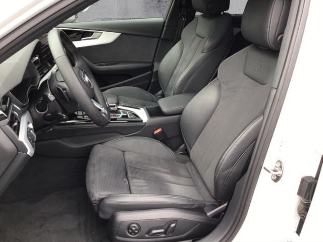 A4 Avant S line 45 TFSI quattro S-tronic PANO/ST