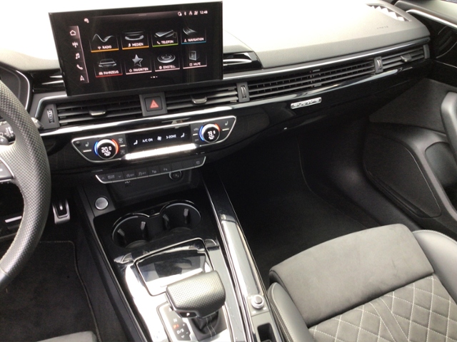 A4 Avant S line 45 TFSI quattro S-tronic PANO/ST